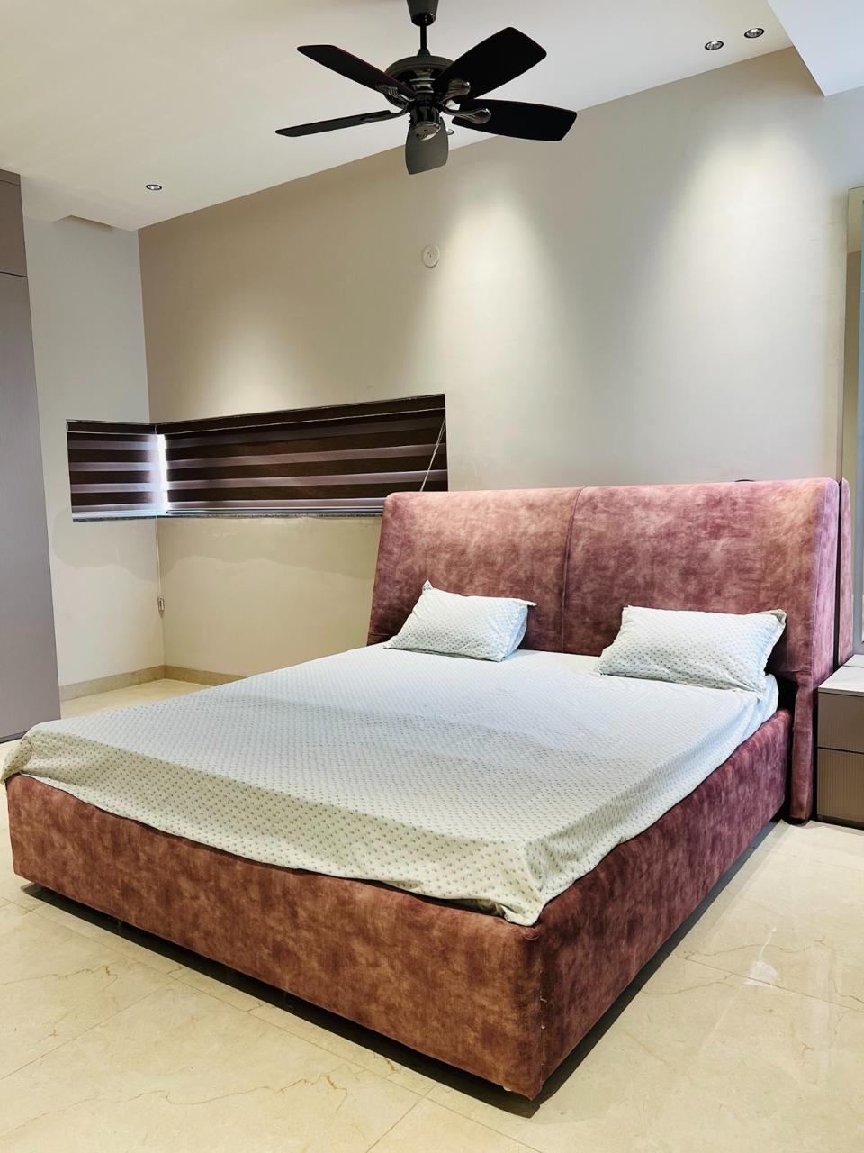 Velaria Bed – Mauve Suede Bed with Wide Split Headboard