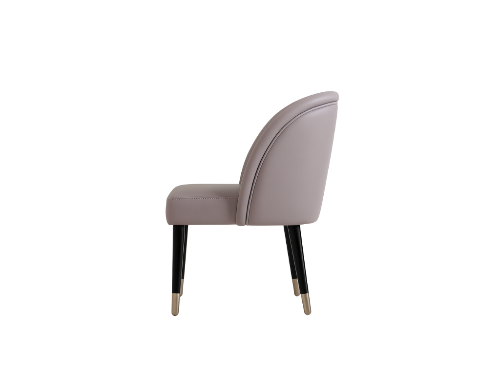Lilac Chic Lounge Chair